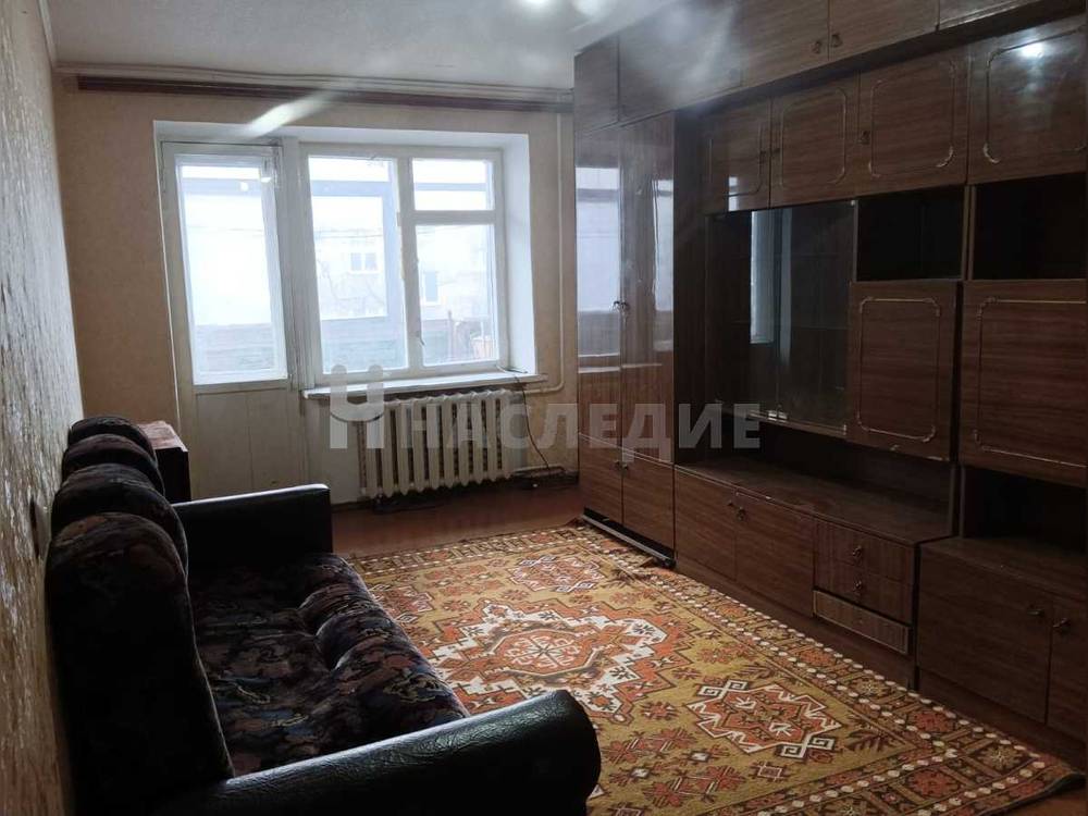 2-комнатная квартира, 44 м2 3/5 этаж, Ж/д вокзал, ул. Гагарина - фото 1