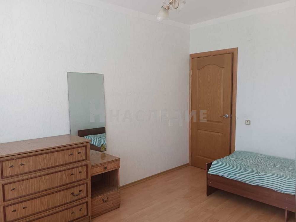 3-комнатная квартира, 73 м2 10/10 этаж, Центр, ул. Халтурина - фото 8