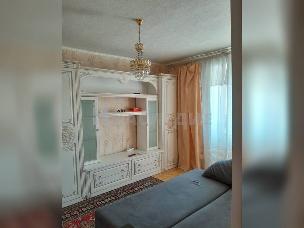 3-комнатная квартира, 60 м2 8/9 этаж, Микрорайон, ул. Ворошилова - фото 2