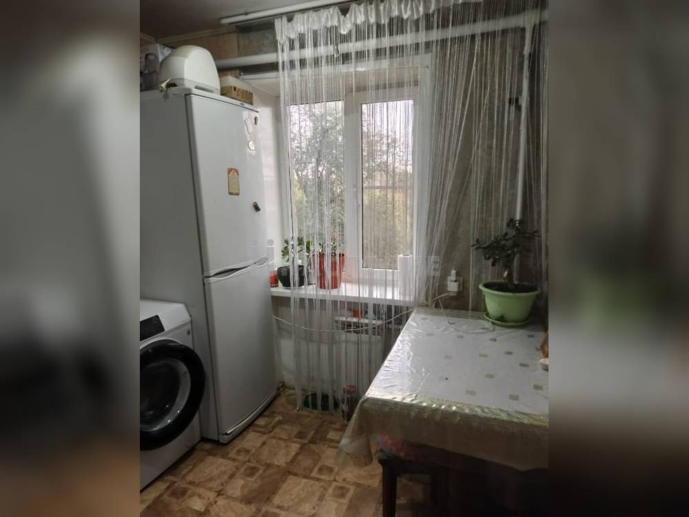 2-комнатная квартира, 42 м2 5/5 этаж, Центр, ул. Украинская - фото 6