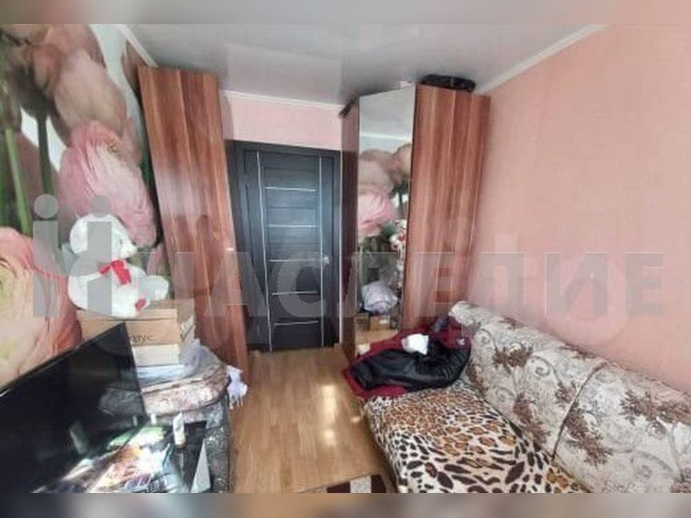 3-комнатная квартира, 50.5 м2 5/5 этаж, Центр, ул. Дорожная - фото 5