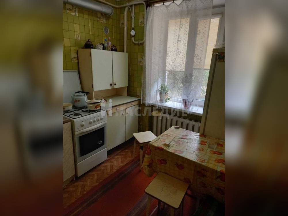 3-комнатная квартира, 53 м2 1/5 этаж, Центр, ул. Ворошилова - фото 11