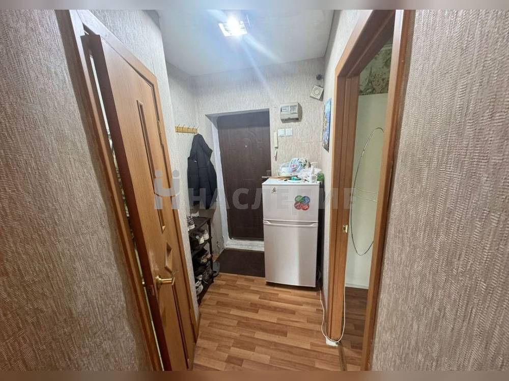 2-комнатная квартира, 42 м2 3/5 этаж, Центр, пр-кт. Карла-Маркса - фото 8