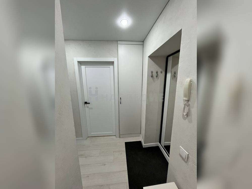 2-комнатная квартира, 42 м2 1/5 этаж, Центр, пер. Крупской - фото 11