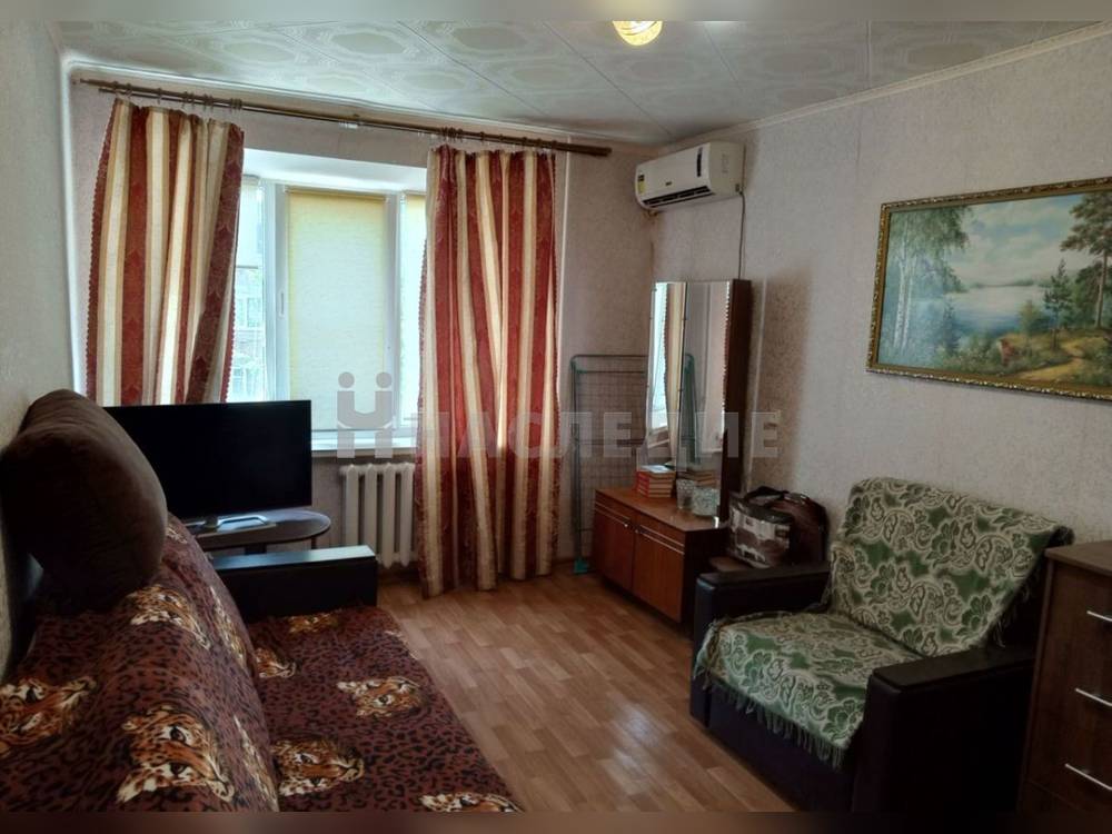 1-комнатная квартира, 31 м2 3/5 этаж, Центр, пер. Астаховский - фото 1