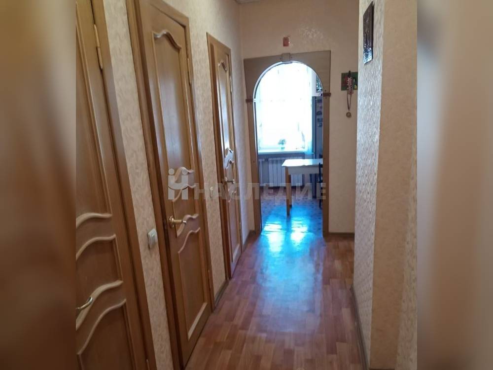 3-комнатная квартира, 63 м2 5/5 этаж, Центр, ул. Ворошилова - фото 7