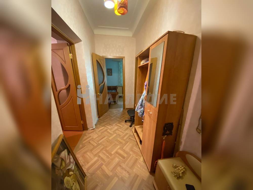 4-комнатная квартира, 72.4 м2 1/4 этаж, Центр, ул. Ворошилова - фото 11