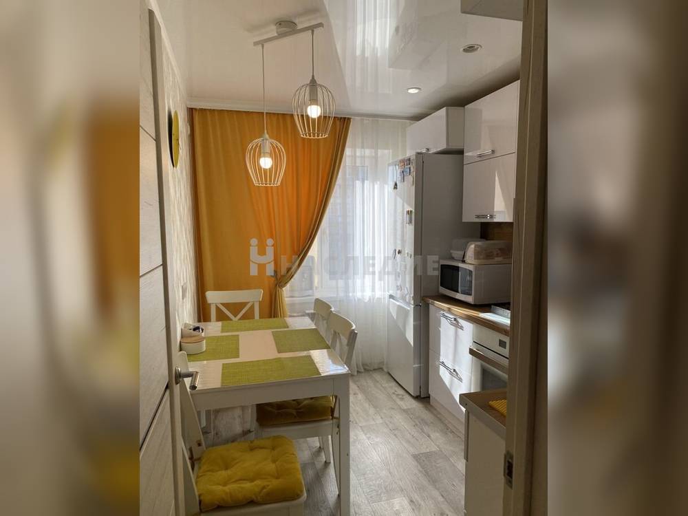 3-комнатная квартира, 60 м2 3/9 этаж, Микрорайон, ул. Ворошилова - фото 12