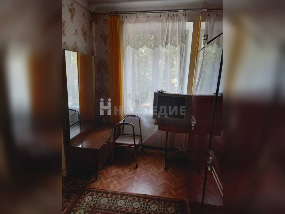 3-комнатная квартира, 53 м2 1/5 этаж, Центр, ул. Ворошилова - фото 9