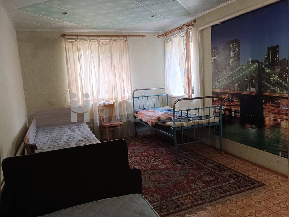 2-комнатная квартира, 56 м2 1/1 этаж, Шахтерский, ул. Нефтяников - фото 5