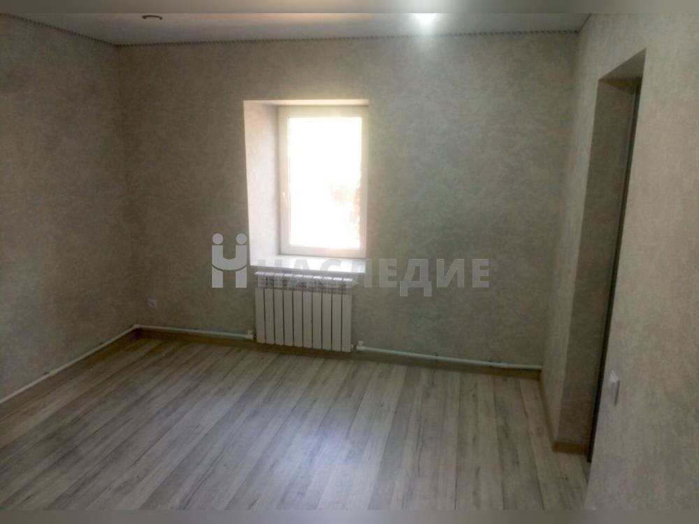 2-комнатная квартира, 32 м2 1/1 этаж, Набережная, ул. Кирова - фото 4