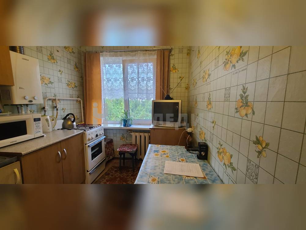 3-комнатная квартира, 61.3 м2 5/5 этаж, Заводской, ул. Парковая - фото 11