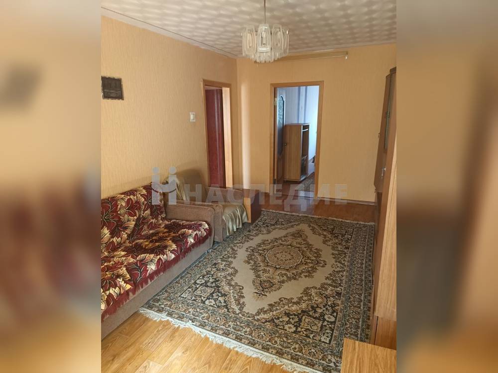 2-комнатная квартира, 44 м2 4/5 этаж, Заводской, ул. Парковая - фото 1