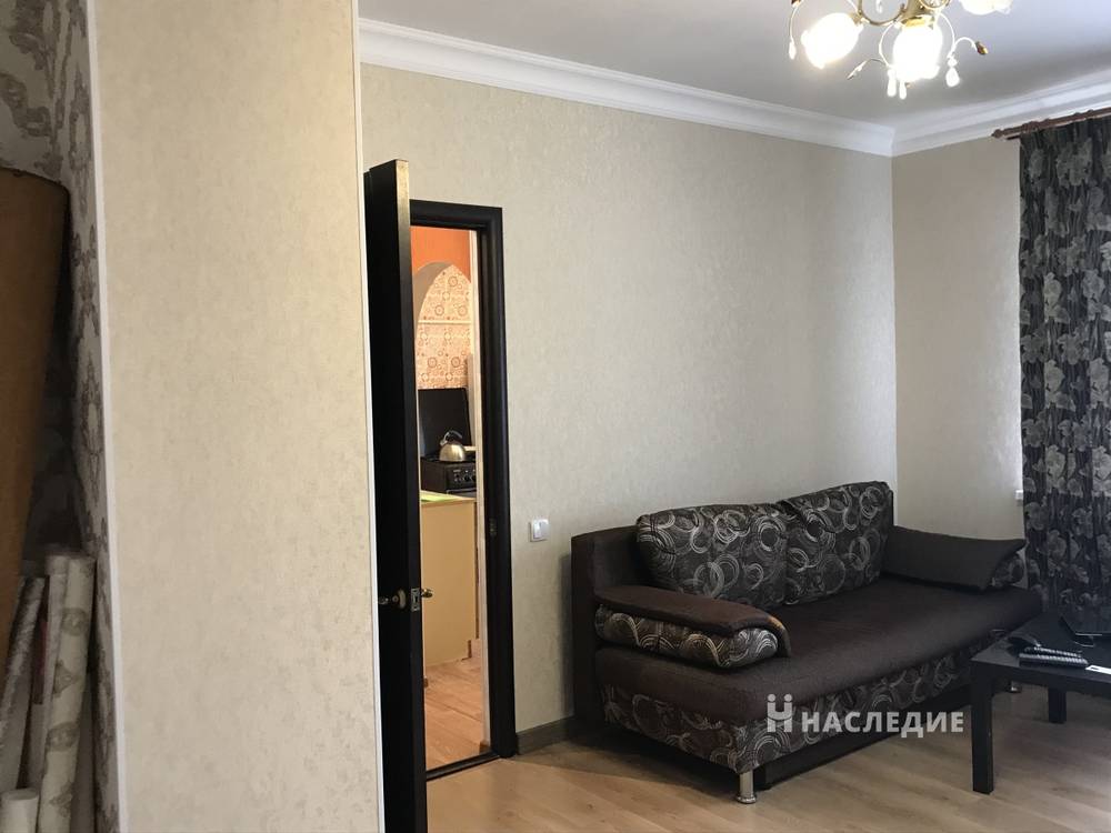 2-комнатная квартира, 48 м2 1/2 этаж, Лиховской, ул. Ленина - фото 2