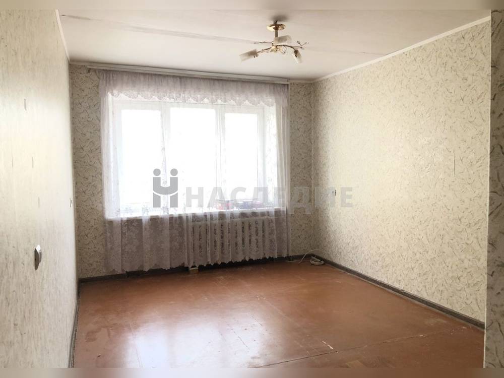 3-комнатная квартира, 51 м2 2/5 этаж, Микрорайон, ул. Красная - фото 1