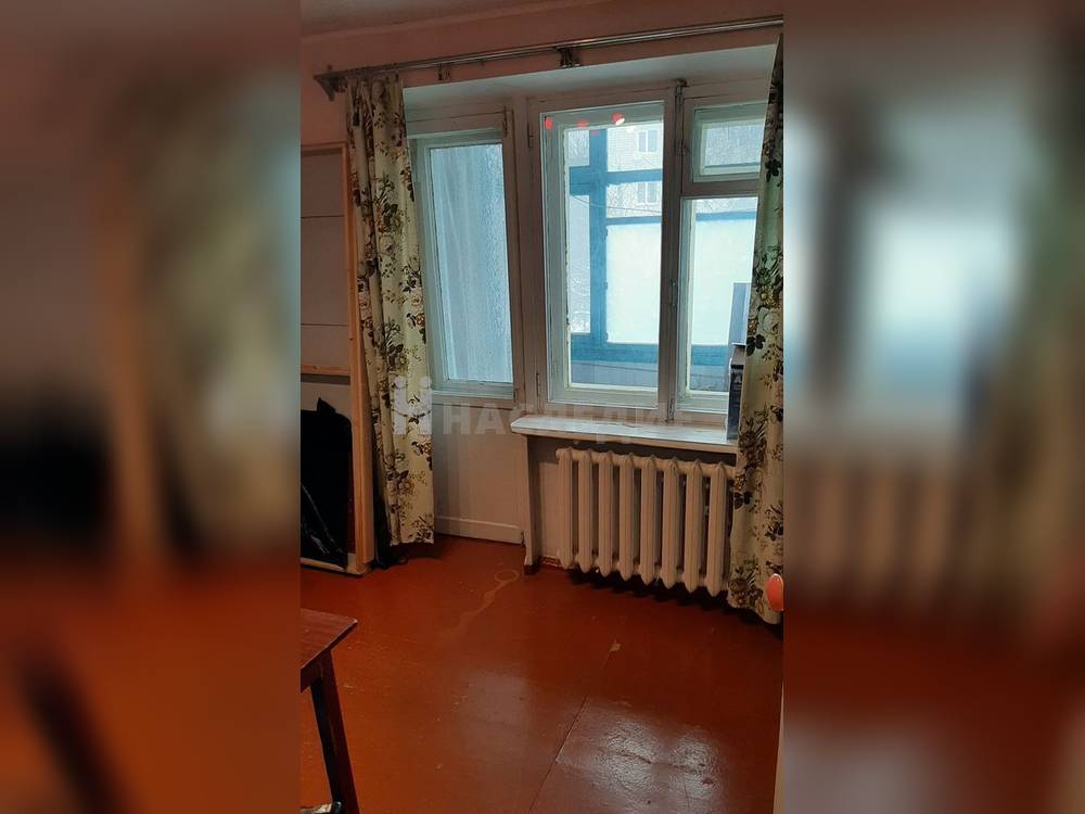 3-комнатная квартира, 50 м2 2/5 этаж, Центр, пер. Астаховский - фото 1