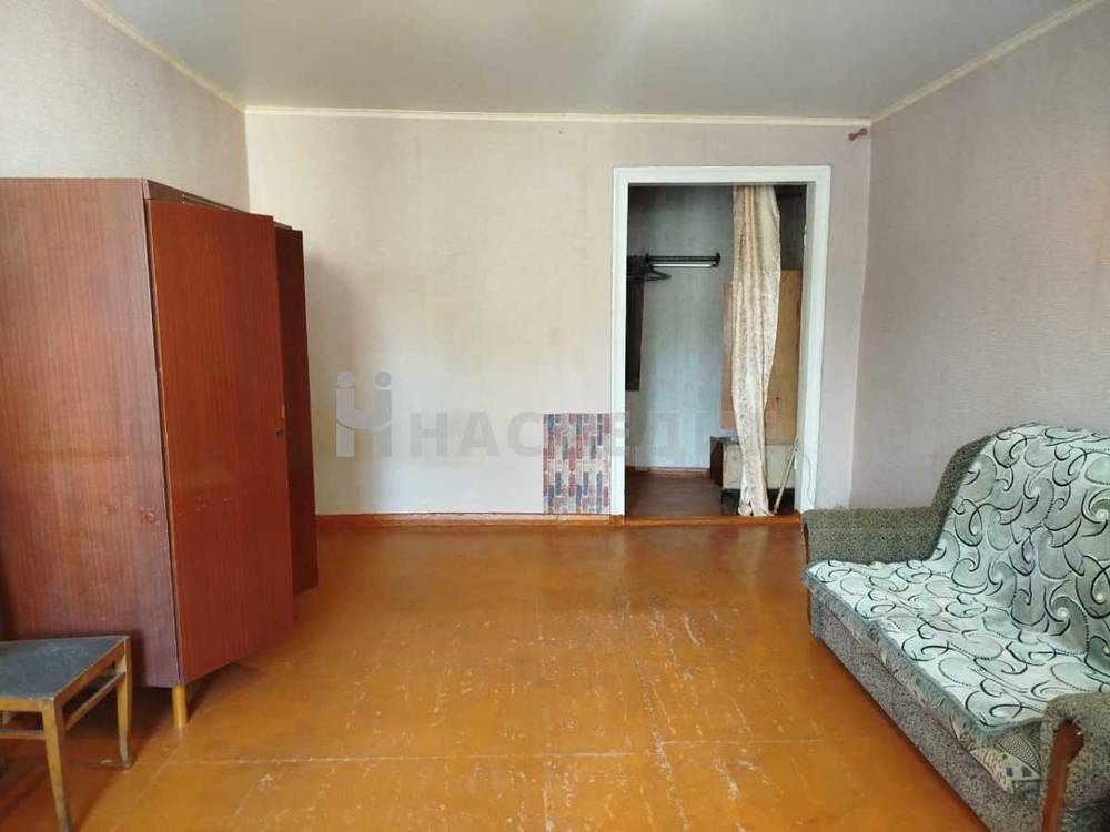 1-комнатная квартира, 42 м2 2/2 этаж, Заводской, ул. Парковая - фото 2