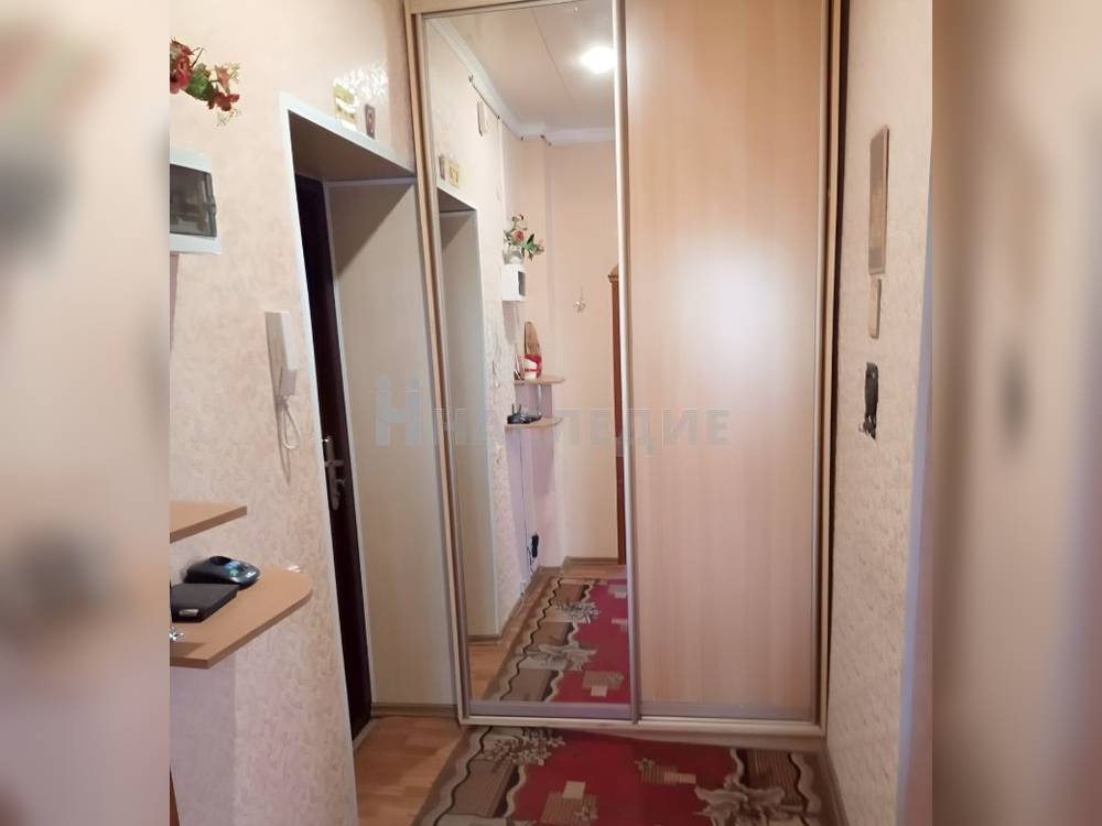 3-комнатная квартира, 63 м2 5/5 этаж, Центр, ул. Ворошилова - фото 6