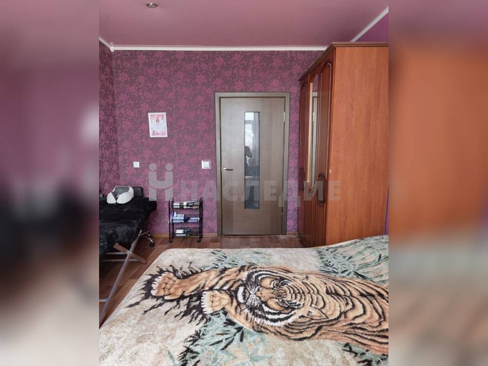 2-комнатная квартира, 55 м2 5/5 этаж, Центр, ул. Ворошилова - фото 1