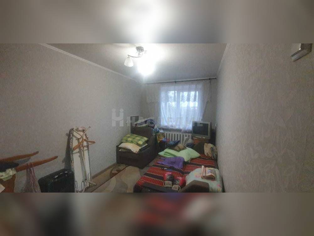 2-комнатная квартира, 45 м2 3/5 этаж, Микрорайон, ул. Красная - фото 4