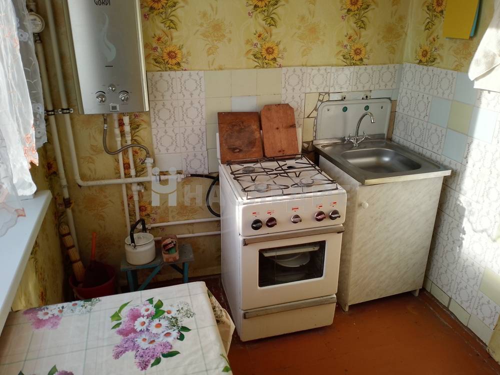 2-комнатная квартира, 44 м2 5/5 этаж, Центр, ул. Ворошилова - фото 7