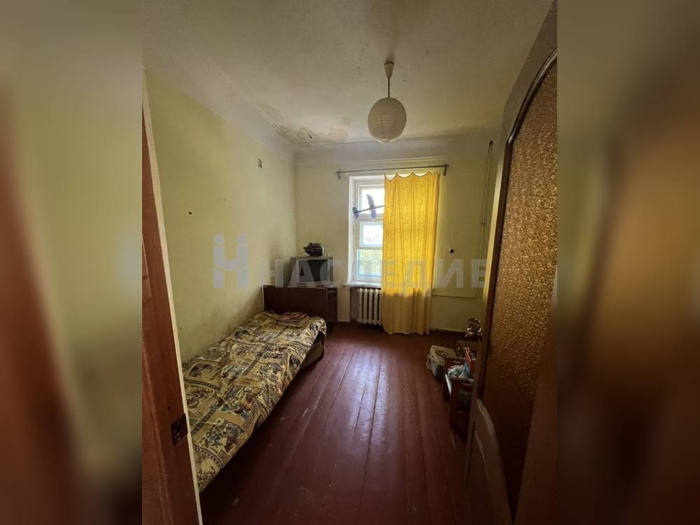 4-комнатная квартира, 61 м2 2/2 этаж, пер. Башкевича - фото 1