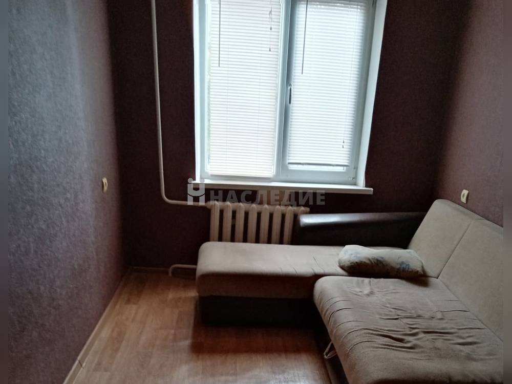 3-комнатная квартира, 61 м2 2/5 этаж, Заводской, ул. Парковая - фото 1